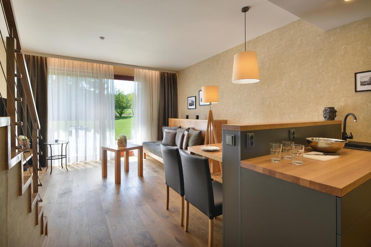 Hotel Rezidence Morris Nový Bor Esterno foto